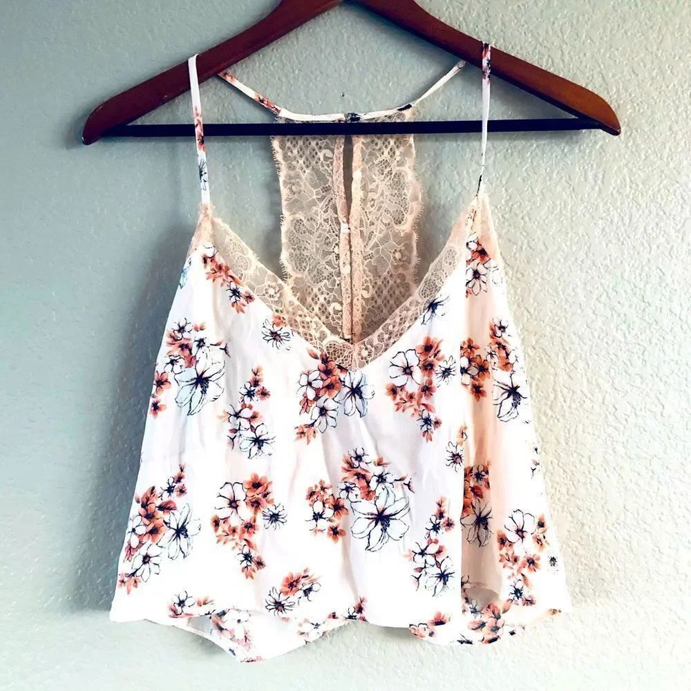 Flowy Pink Lace Floral Cropped Summer Top